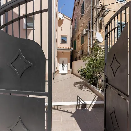 Sergio 2 Lejlighed *